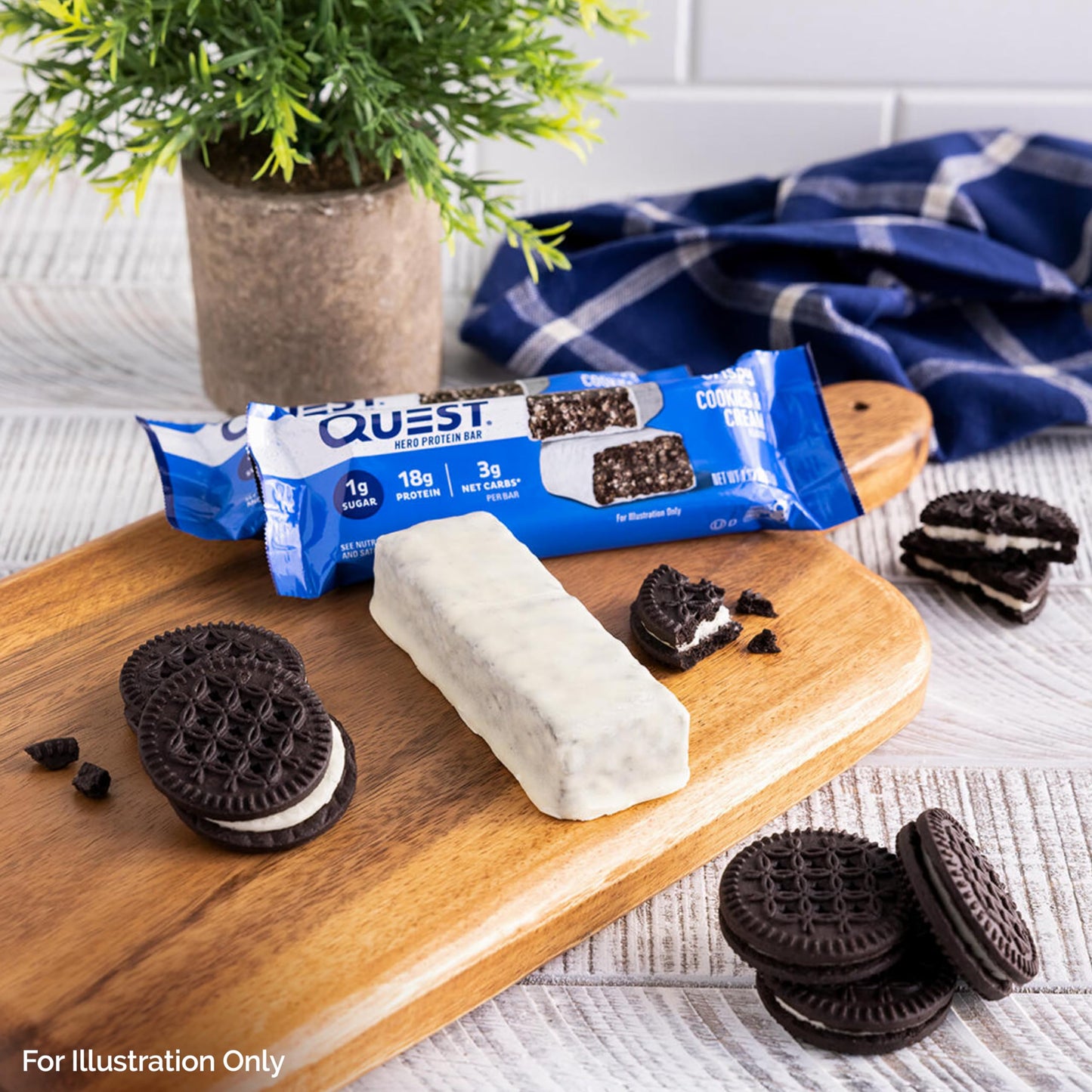 Quest Nutrition Crispy Cookies & Cream Hero Protein Bar, 18g Protein, 1g Sugar, 3g Net Carb, Gluten Free Protein Snack, Keto Friendly, 12 Count