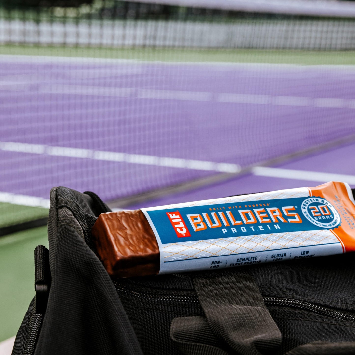 CLIF BUILDERS + Caffeine Protein Bars - Chocolate Chip Cookie Dough Flavor - 20g Plant Based Protein - Gluten Free - Non-GMO - Low Glycemic - No Artificial Sweeteners - 2.4 oz. (12 Pack)